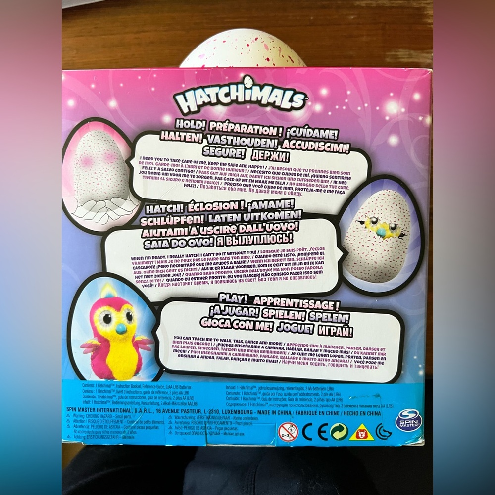 Hatchimals Interactive Toy with Speckled Egg - Picture 3 of 6